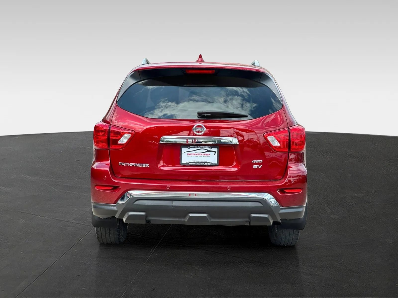Used 2020 Nissan Pathfinder SV AWD/4WD image 6