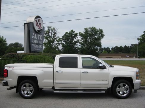 Used 2014 Chevrolet Silverado 1500 LTZ w/ LTZ Plus Package AWD/4WD image 8