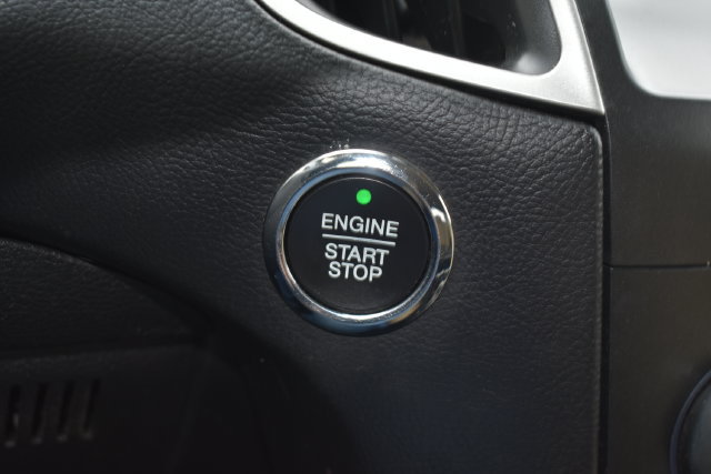 Used 2016 Ford Edge SEL w/ Equipment Group 201A AWD/4WD image 26