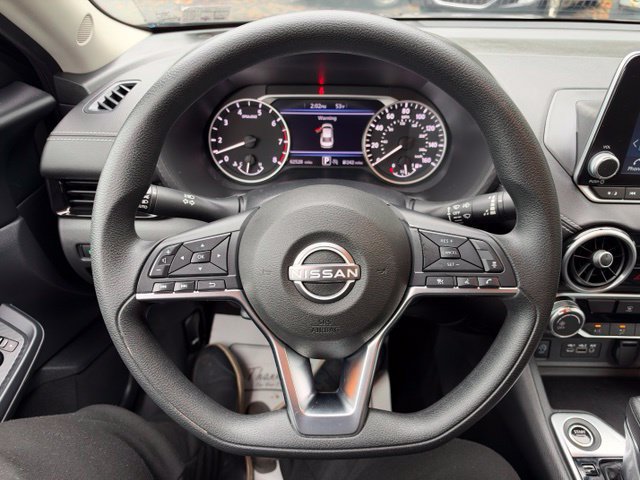 Used 2024 Nissan Sentra SV FWD image 20