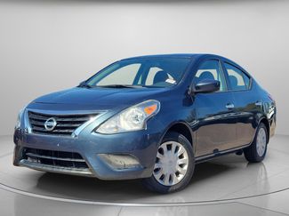 Used 2015 Nissan Versa SV video 2