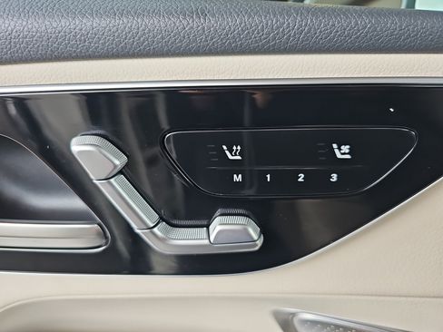 Certified 2026 Mercedes-Benz GLC 300 4MATIC image 31