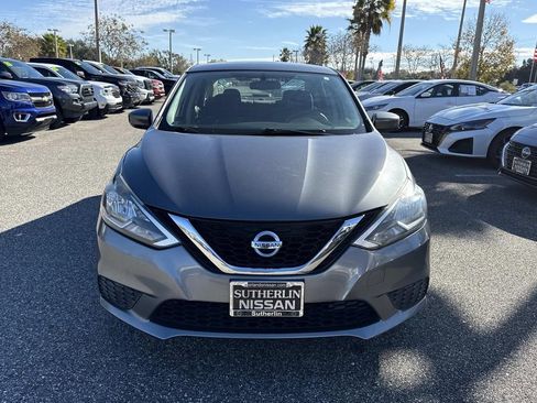 Used 2016 Nissan Sentra SV image 9