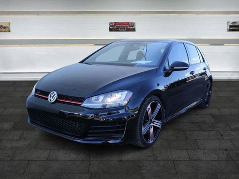 Used 2015 Volkswagen Golf R 4-Door image 3