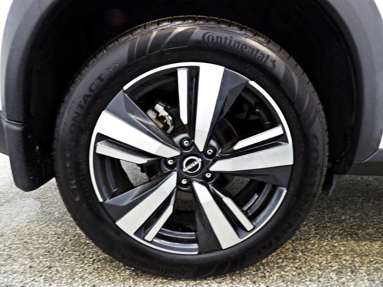 Used 2021 Nissan Rogue SL AWD/4WD image 22
