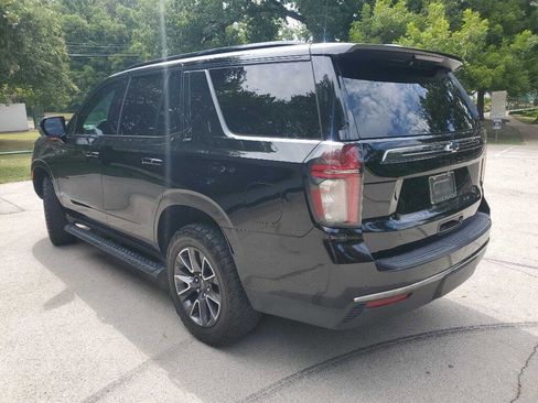 Used 2021 Chevrolet Tahoe Z71 w/ Z71 Off-Road Package image 4