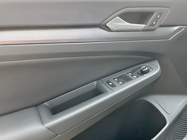 New 2026 Volkswagen GTI SE FWD image 10