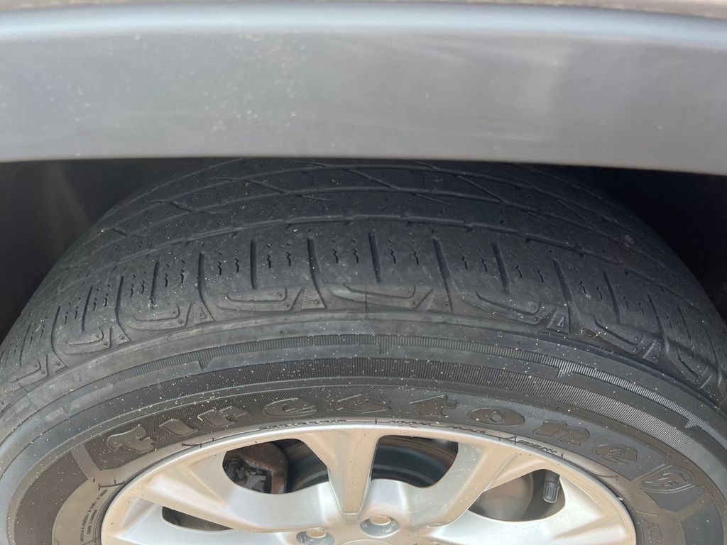 Used 2019 Jeep Cherokee Latitude w/ Popular Appearance Group AWD/4WD image 27
