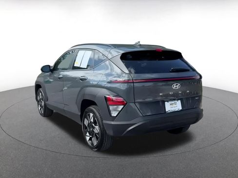 Used 2025 Hyundai Kona SEL image 10
