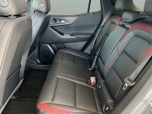 New 2026 Chevrolet Equinox RS w/ Convenience Package III FWD image 17