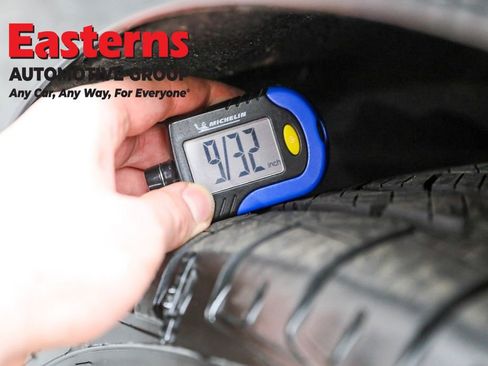 Used 2022 Ford Edge SEL w/ Sport Appearance Package image 28