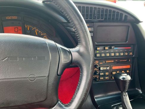 Used 1992 Chevrolet Corvette Base image 14