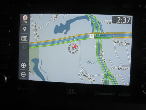 Used 2019 Toyota Sienna Limited Premium image 7