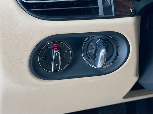 New 2026 Porsche Macan S image 15