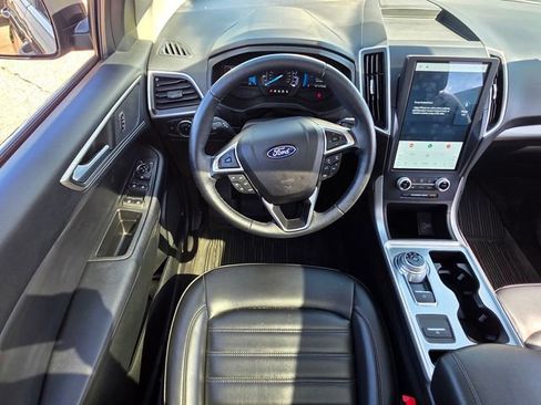 Used 2023 Ford Edge SEL w/ Convenience Package AWD/4WD image 8