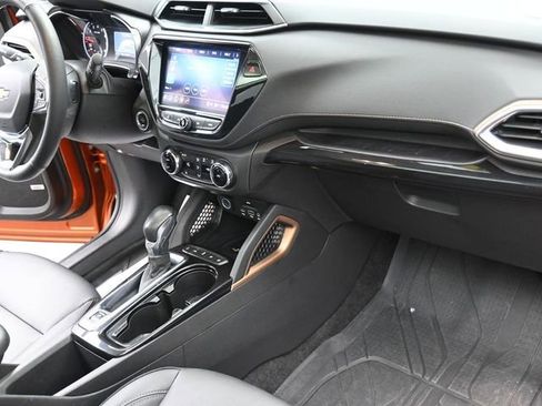 Used 2023 Chevrolet TrailBlazer ACTIV w/ Sun and Liftgate Package image 28