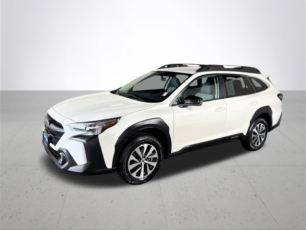 Used 2023 Subaru Outback Premium AWD/4WD image 2