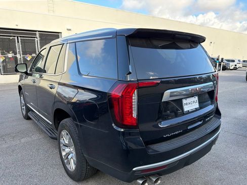 Used 2022 GMC Yukon Denali AWD/4WD image 3