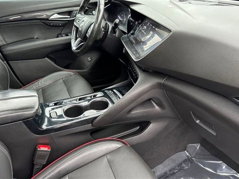 Used 2022 Buick Envision Essence w/ Sport Touring Package image 19