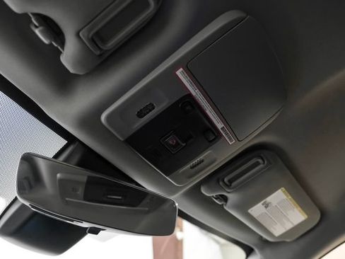 Used 2023 Toyota Camry SE FWD image 37