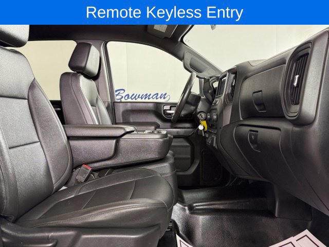 Used 2021 Chevrolet Silverado 2500 W/T w/ WT Convenience Package AWD/4WD image 16