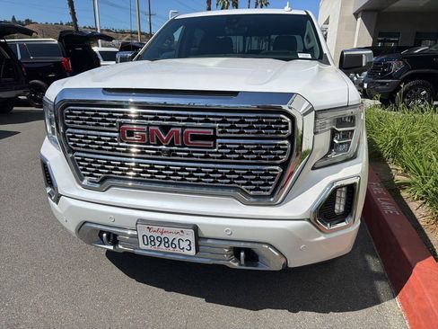 Used 2021 GMC Sierra 1500 Denali w/ Denali Ultimate Package AWD/4WD image 1