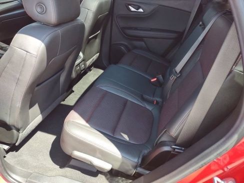 Used 2019 Chevrolet Blazer RS FWD image 19