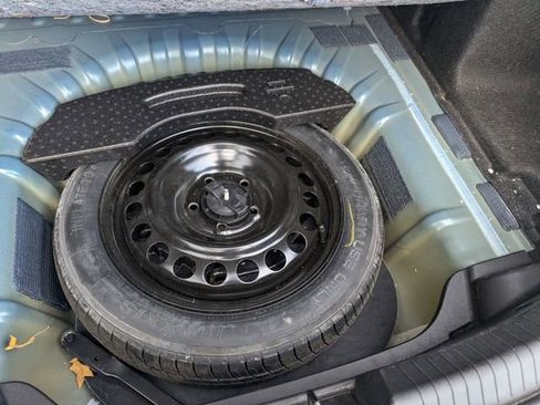 Used 2019 Chevrolet Malibu LS image 15