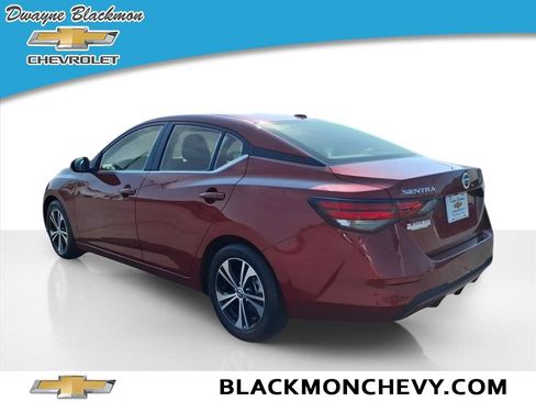 Used 2023 Nissan Sentra SV image 5