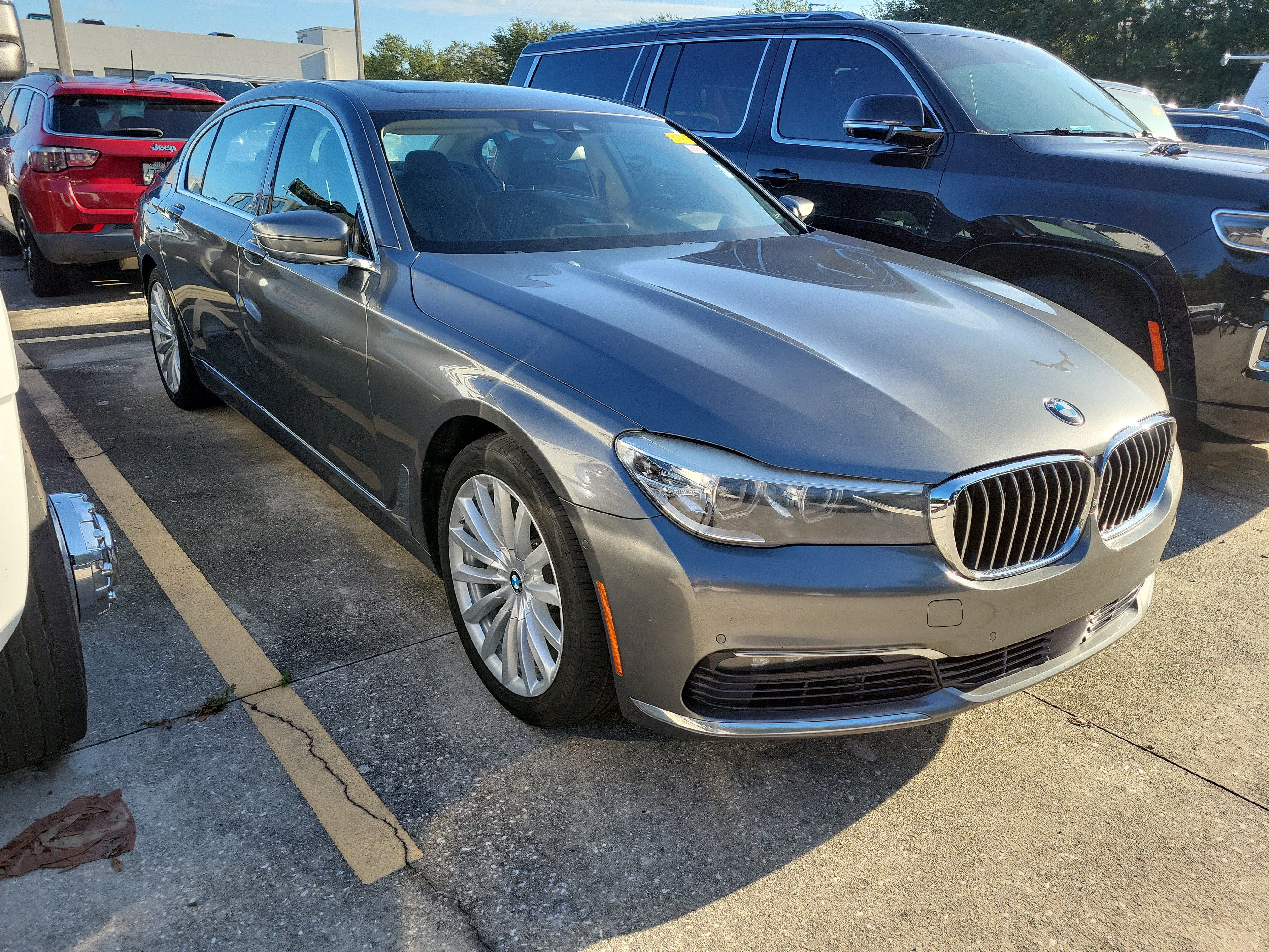 Used 2016 BMW 740i RWD image 4