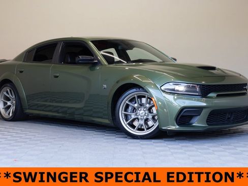 Used 2023 Dodge Charger Scat Pack RWD image 2