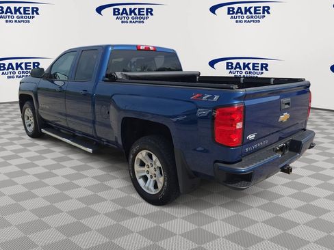 Used 2018 Chevrolet Silverado 1500 LT w/ All Star Edition AWD/4WD image 6