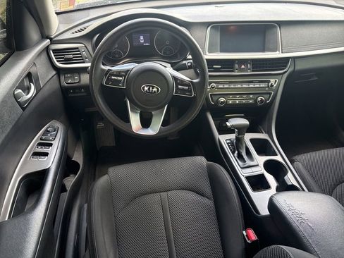 Used 2019 Kia Optima LX FWD image 6