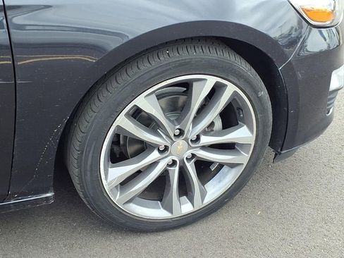 Used 2023 Chevrolet Traverse LT FWD image 27