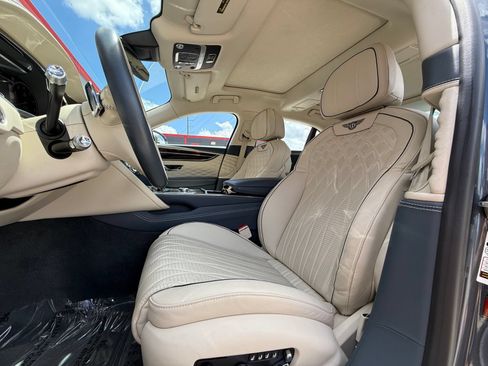 Used 2020 Bentley Flying Spur W12 AWD/4WD image 19