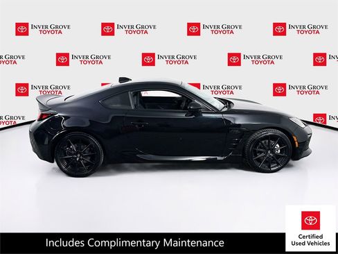 Certified 2025 Toyota GR86 Premium RWD image 4