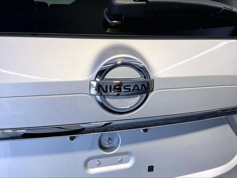 Used 2019 Nissan Rogue SV w/ Premium Package AWD/4WD image 33