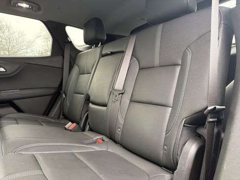 Used 2023 Chevrolet Blazer LT image 29