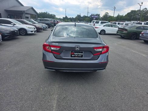 Used 2019 Honda Accord LX image 3