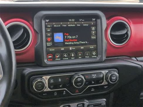 Used 2023 Jeep Wrangler Unlimited Rubicon w/ Cold Weather Group image 27