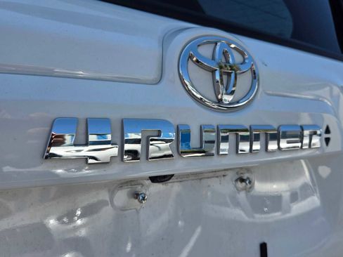 Used 2024 Toyota 4Runner SR5 Premium w/ Moonroof Package RWD image 14