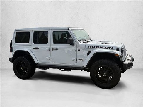 Used 2023 Jeep Wrangler Unlimited Rubicon w/ LED Lighting Group AWD/4WD image 5