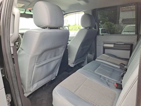 Used 2016 Ford F250 XLT w/ XLT Interior Package AWD/4WD image 9