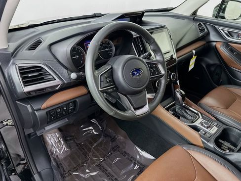 Used 2023 Subaru Forester Touring image 14