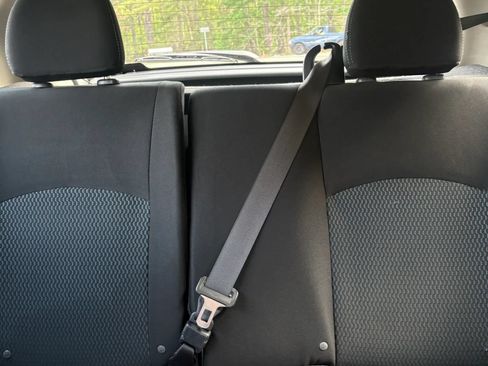 Used 2014 Nissan Versa Note SV FWD image 11