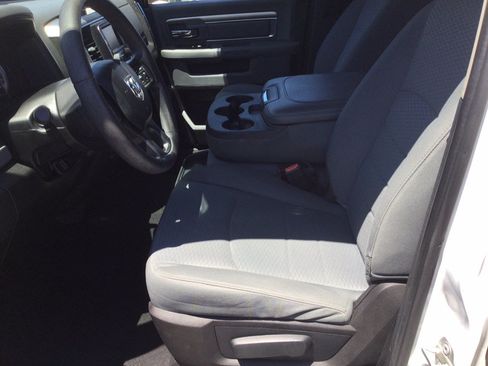 Used 2019 RAM 1500 Classic SLT AWD/4WD image 20