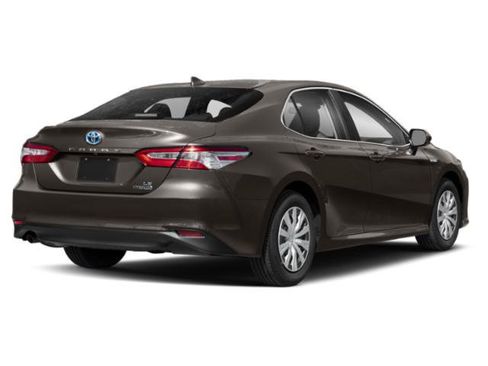 Used 2019 Toyota Camry LE FWD image 5