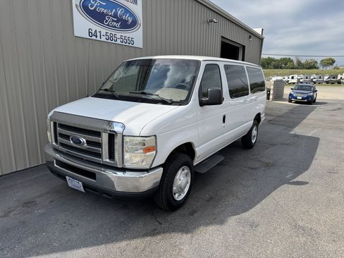 Used 2008 Ford E-350 and Econoline 350 XL RWD image 2