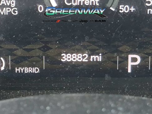 Used 2021 Jeep Wrangler Unlimited Sahara w/ Cold Weather Group AWD/4WD image 7