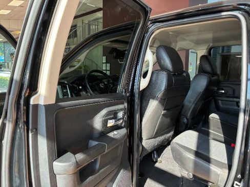 Used 2014 RAM 1500 Sport image 25